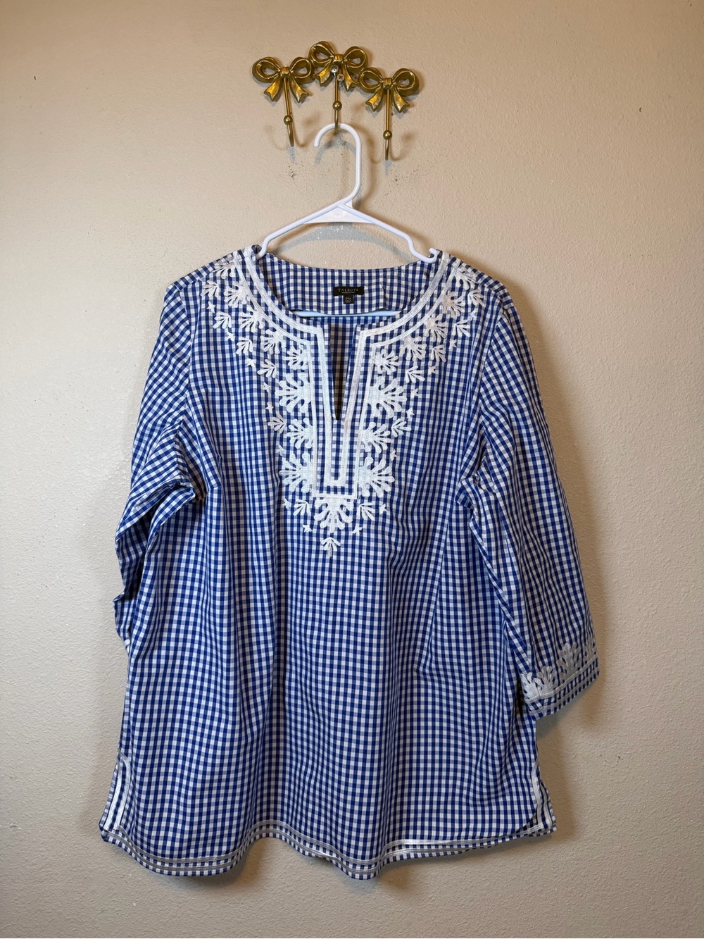 Talbots Blue and White Gingham Embroidered Tunic Blouse. Size 2X